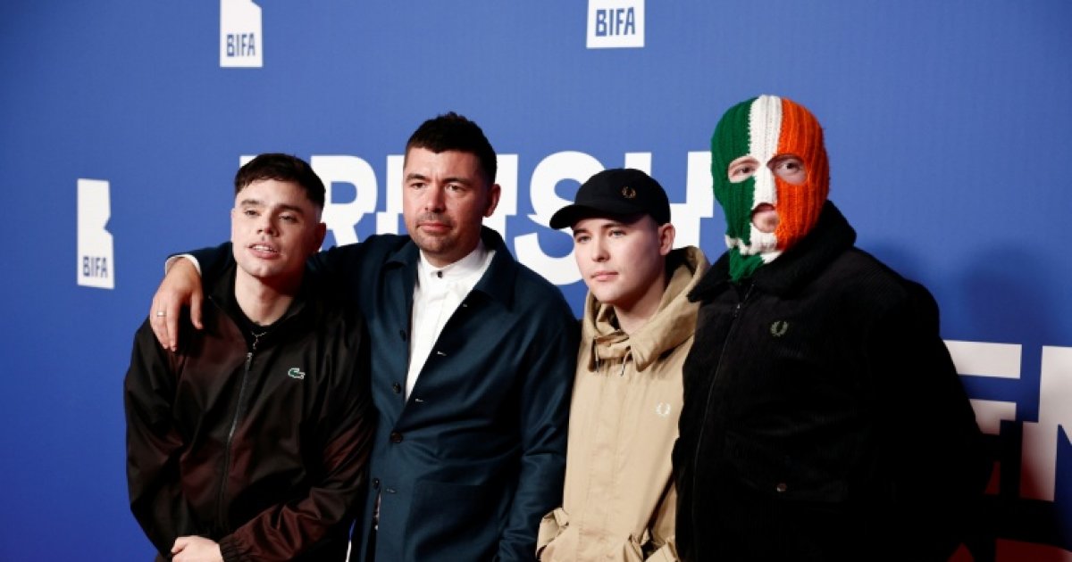Comparution à Londres d'un rappeur du trio nord-irlandais Kneecap, accusé de soutien au Hezbollah : Actualités