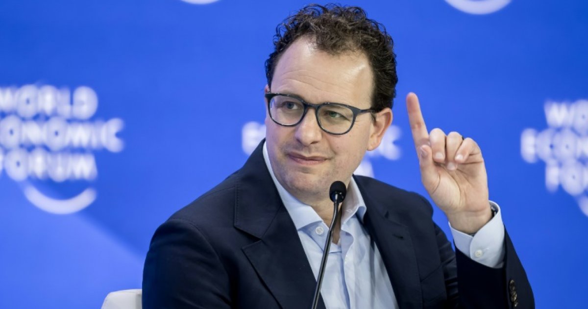 Une IA pourra être nourrie avec un livre sans autorisation ni droits d'auteur, dit la justice américaine : Actualités