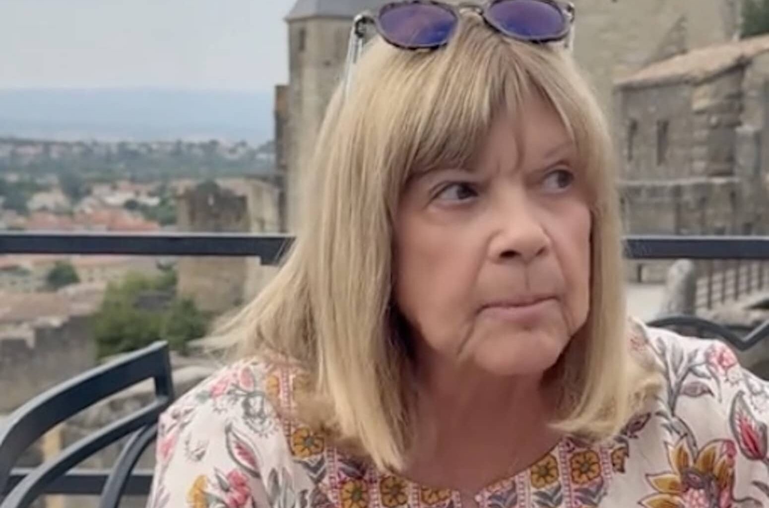 "Je ne peux plus chanter" : terrible nouvelle pour Chantal Goya, elle lance un appel à l'aide