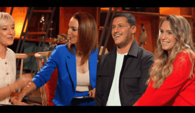 "Vous allez être marraines" : Clémence et Malik (Mariés au premier regard) annoncent enfin leur surprise aux expertes (SPOILER)