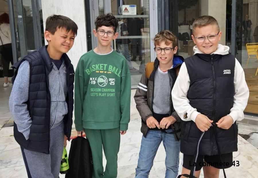 Des écoliers du Pertuis aux finales nationales de bridge à Nantes