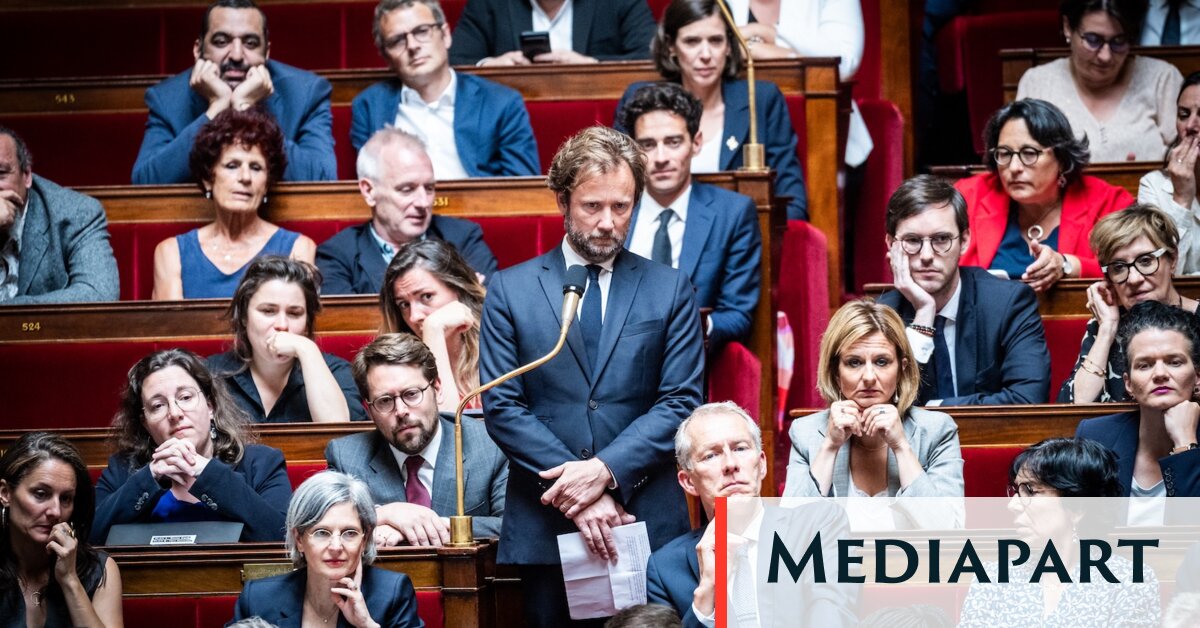 Retraites : trahi par Bayrou, le PS dégaine la censure - Mediapart
