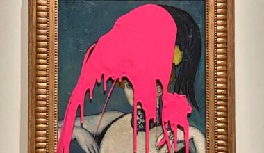 Une toile de Picasso aspergée de peinture rose au Musée des beaux-arts à Montréal