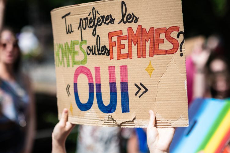 Pride marche des fiertés LGBTQIA+ visibilités
