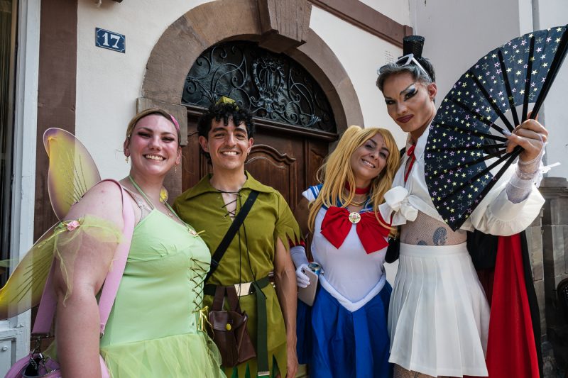 Pride marche des fiertés LGBTQIA+ visibilités