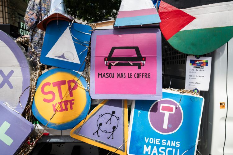 Pride marche des fiertés LGBTQIA+ visibilités