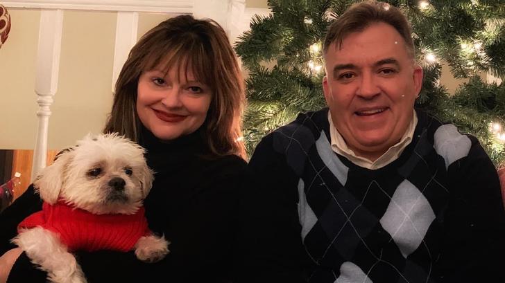 Yvette et John Hoffman ont été touchés par 17 balles.