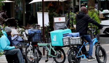 Paris : dans le XVIe, une charte pour limiter les nuisances Uber Eats et Deliveroo