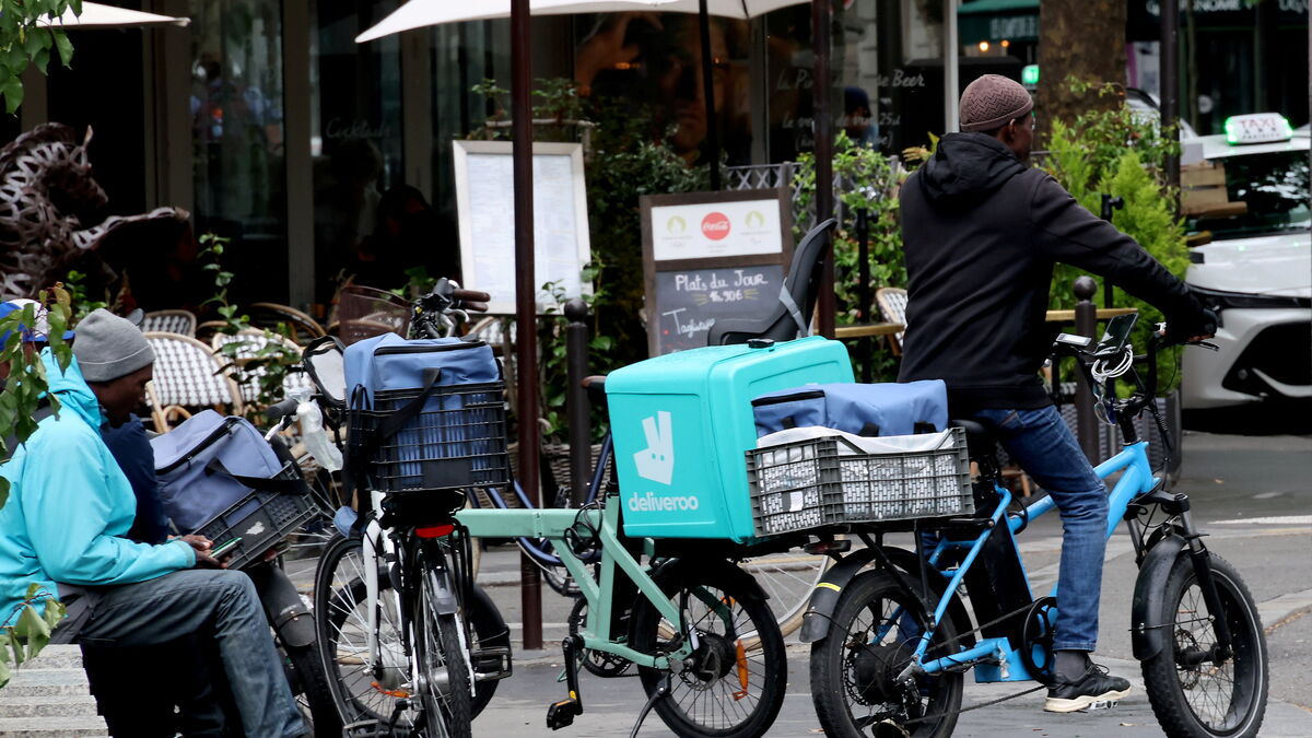 Paris : dans le XVIe, une charte pour limiter les nuisances Uber Eats et Deliveroo