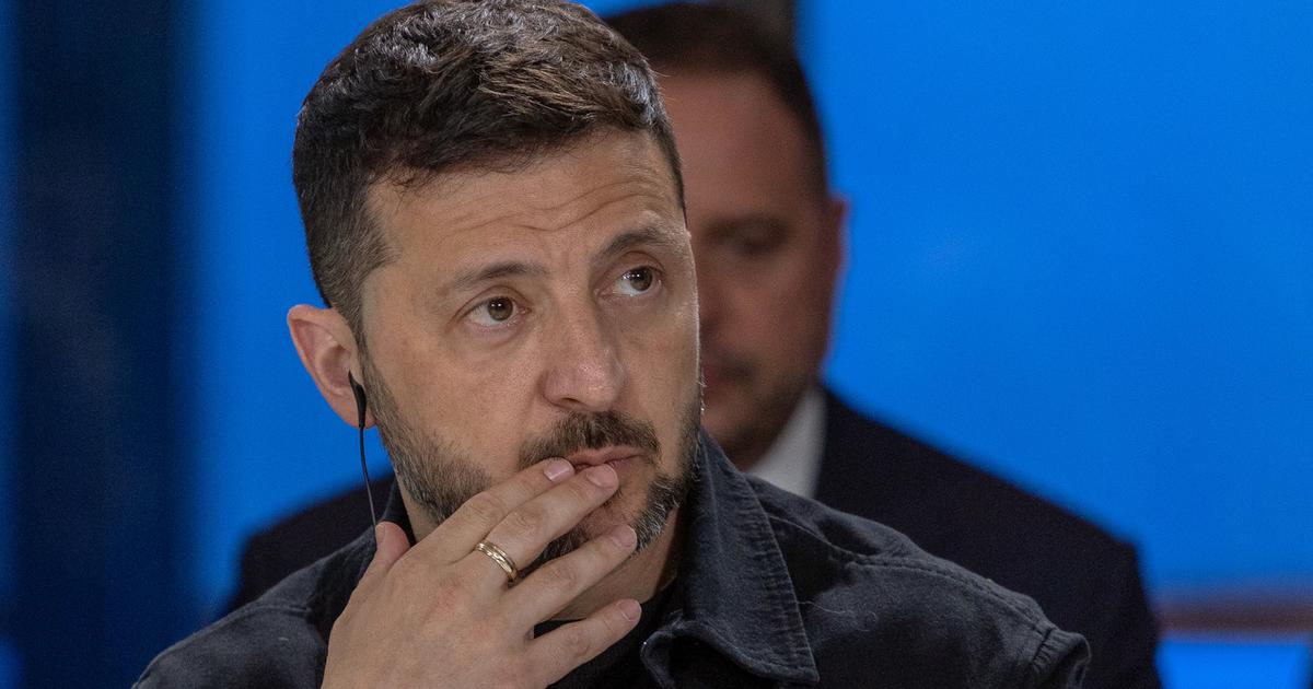 Volodymyr Zelensky appelle les États-Unis à «changer de ton» avec la Russie