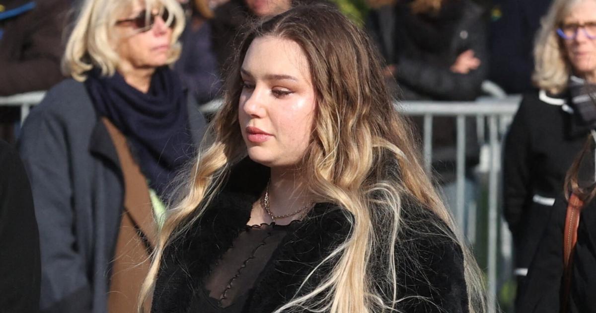 Milla Savarese, la fille d’Émilie Dequenne, rend hommage à sa mère en chanson à l’Olympia