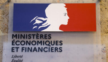 Risque d'une France sous "tutelle" financière : faut-il craindre l'épouvantail brandi par Bercy? - 13/06/2025 à 09:01