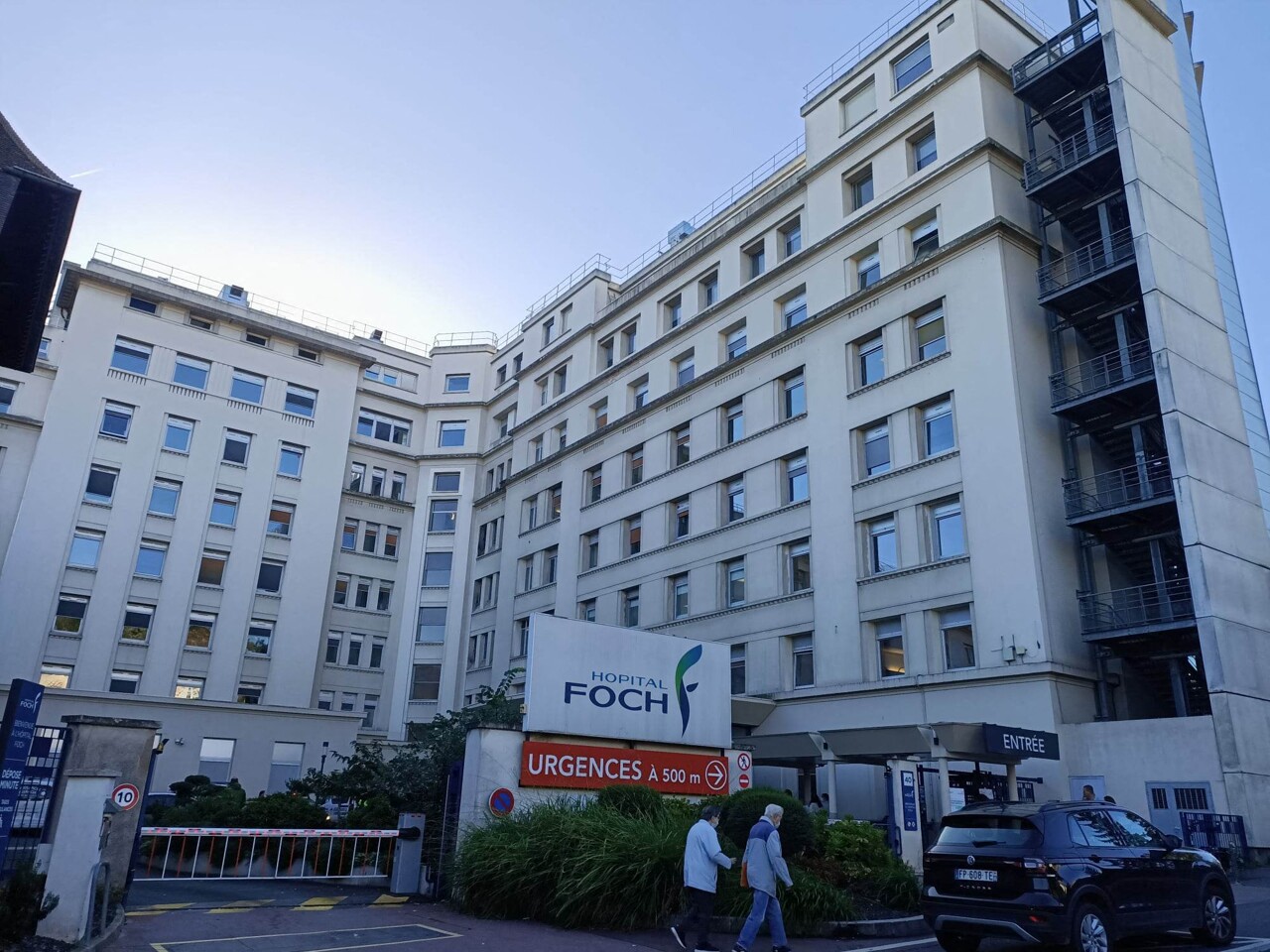 face à une crise de personnel, les urgences de l'hôpital Foch en baisse de régime