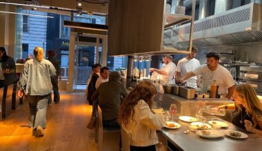 A Paris, des nouveaux chefs qui célèbrent leurs racines : « c’est ma cour de récréation », s’amuse Omar Dhiab