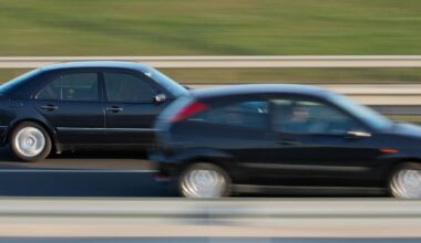 furieux, il tire sur le chauffeur qui venait de le klaxonner