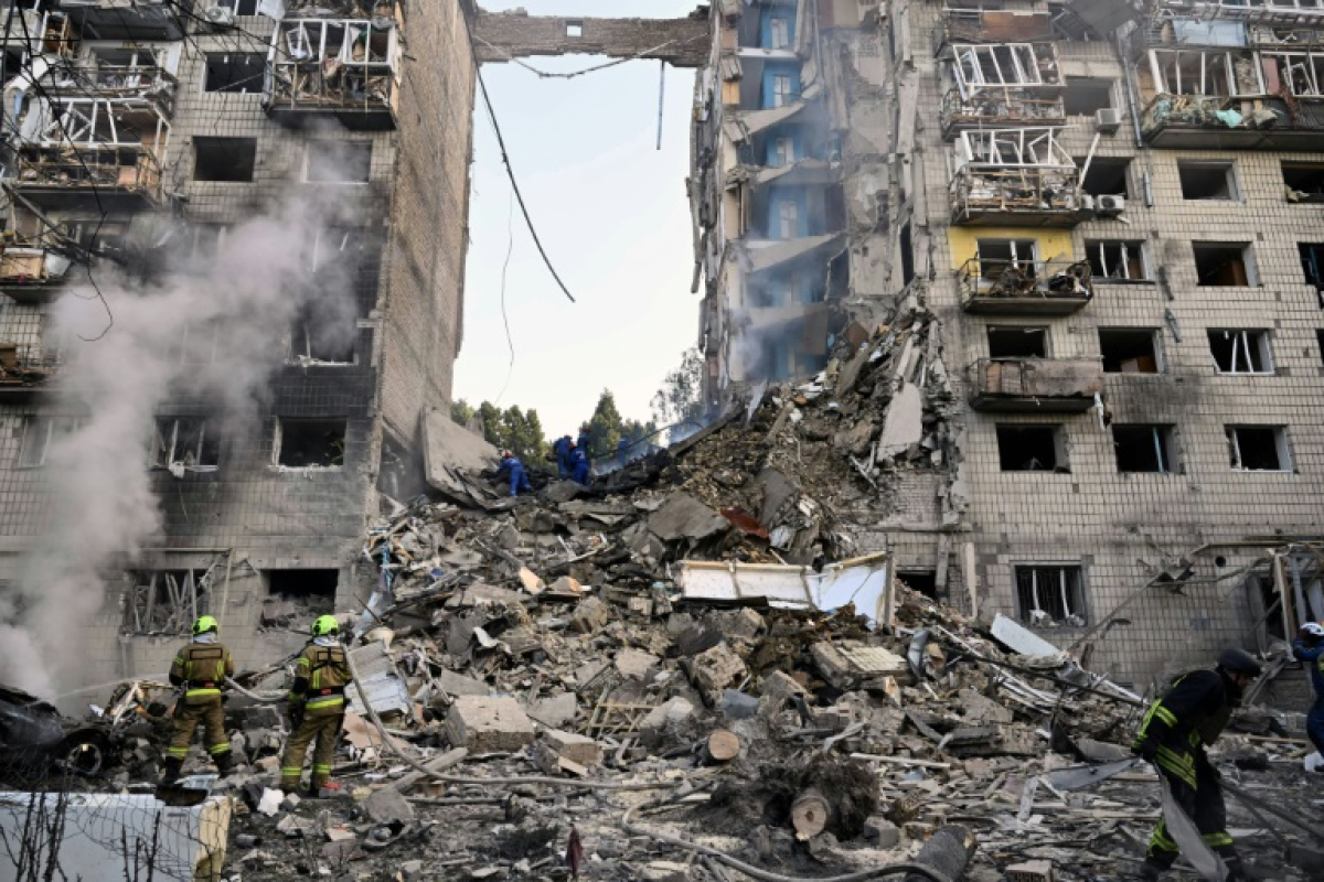 Ukraine: 14 morts à Kiev, Zelensky dénonce "l'une des pires attaques" russes - 17/06/2025 à 13:18