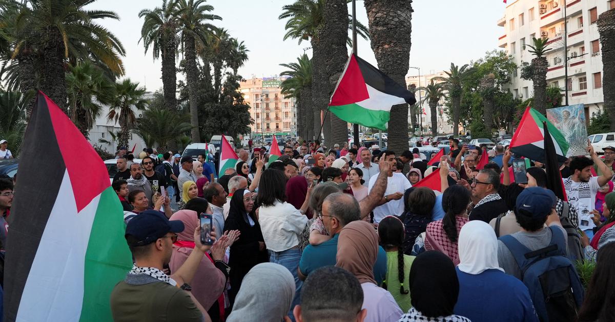 départ d'une caravane de soutien au peuple palestinien voulant rejoindre Gaza