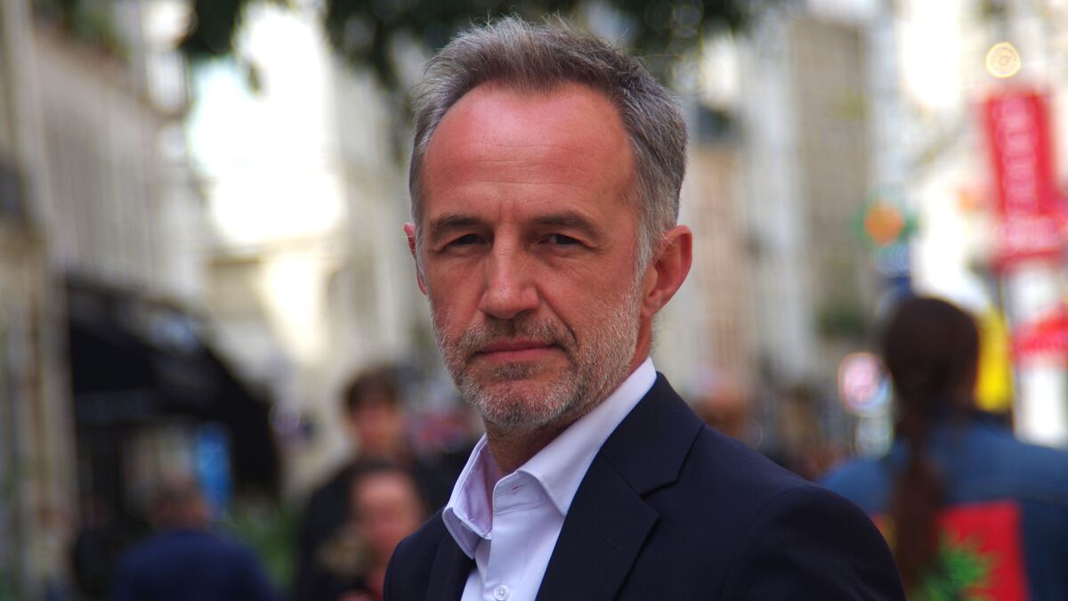 Des zones sans scooter la nuit, d’immenses axes végétalisés… Le programme d’Emmanuel Grégoire pour les municipales à Paris