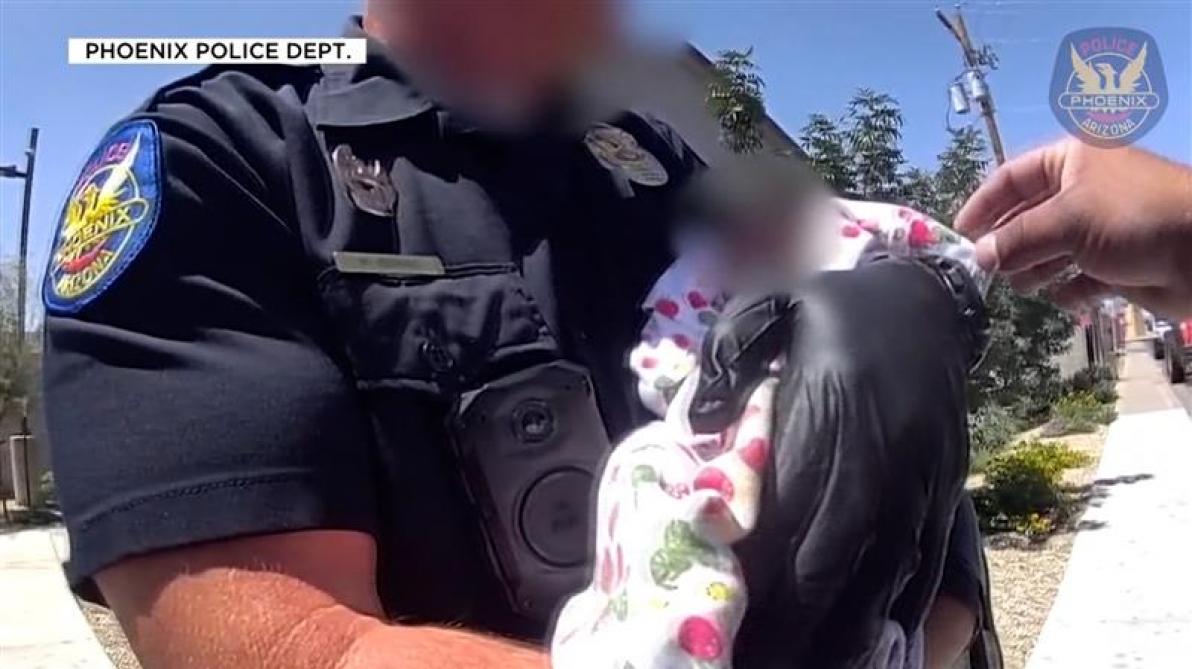 Miracle aux États-Unis : un bébé retrouvé vivant après plusieurs jours passés seul auprès de sa mère décédée