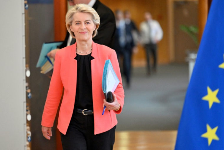 La présidente de la Commission, Ursula von der Leyen, à Bruxelles le 4 juin 2025 ( AFP / Nicolas TUCAT )
