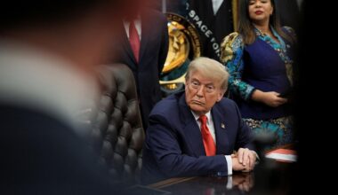 les sénateurs républicains débutent l'examen de la «grande et belle loi» de Trump