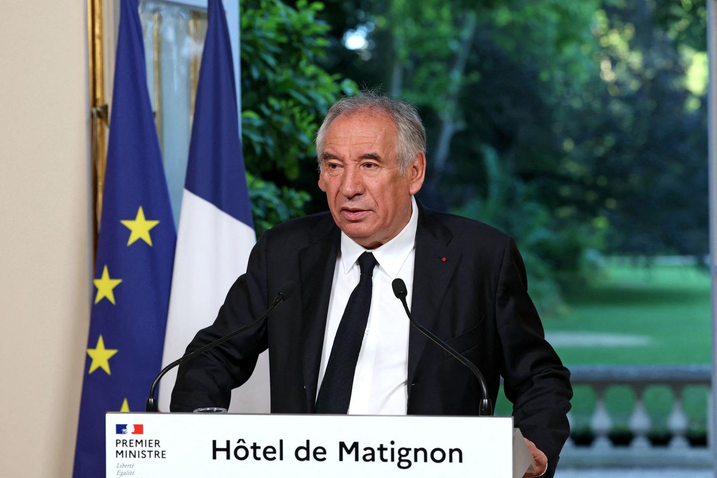 « Dans une Europe qui repart, la France reste encalminée »