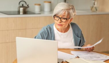 à quel âge partent vraiment les Français ?
