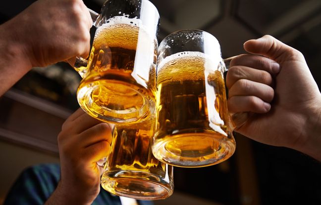 Une Anglaise découvre un « trou béant » dans sa jambe après avoir été mordue par une araignée dans un bar