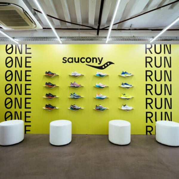 Après Londres, la stratégie d'expansion de Saucony passe par Paris