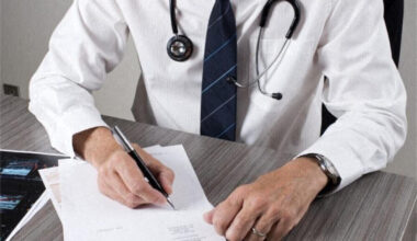 Un ex-médecin de Bordeaux poursuivi pour avoir prescrit des traitements interdits qu’il a lui-même élaborés
