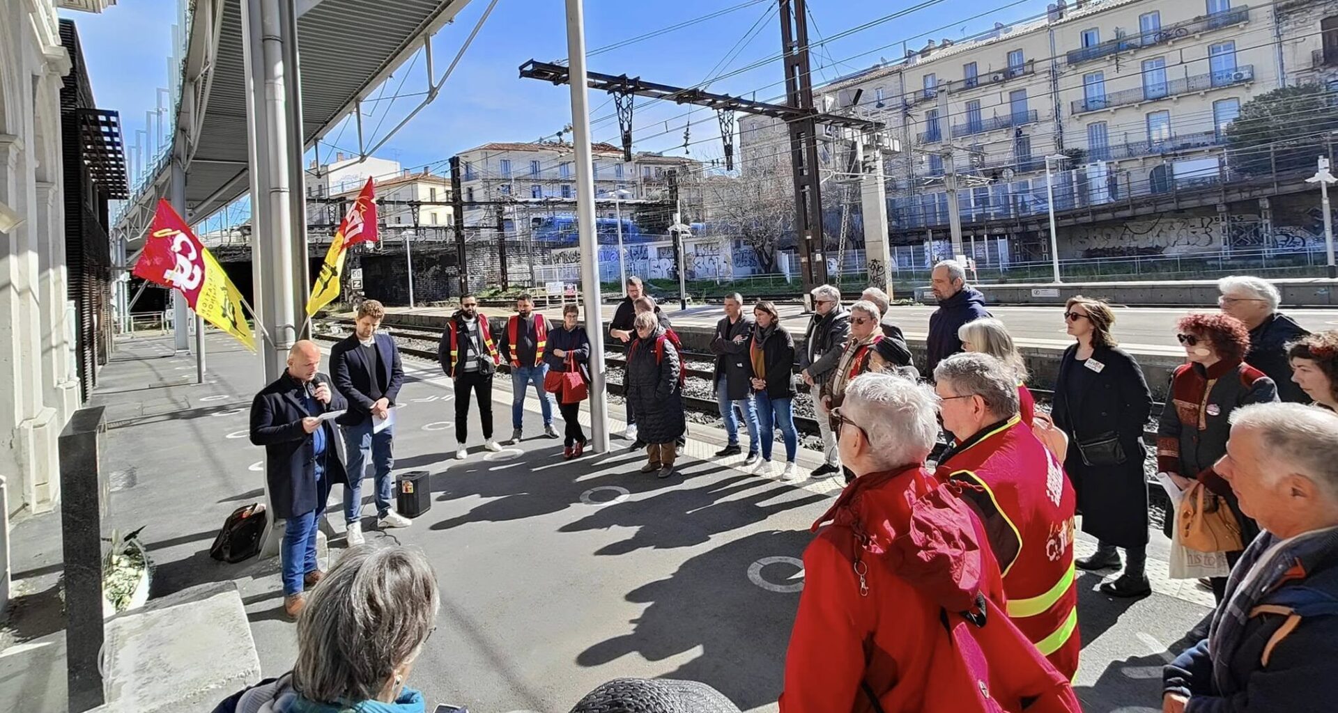 "un drame a été évité de justesse", alarme la CGT Cheminots
