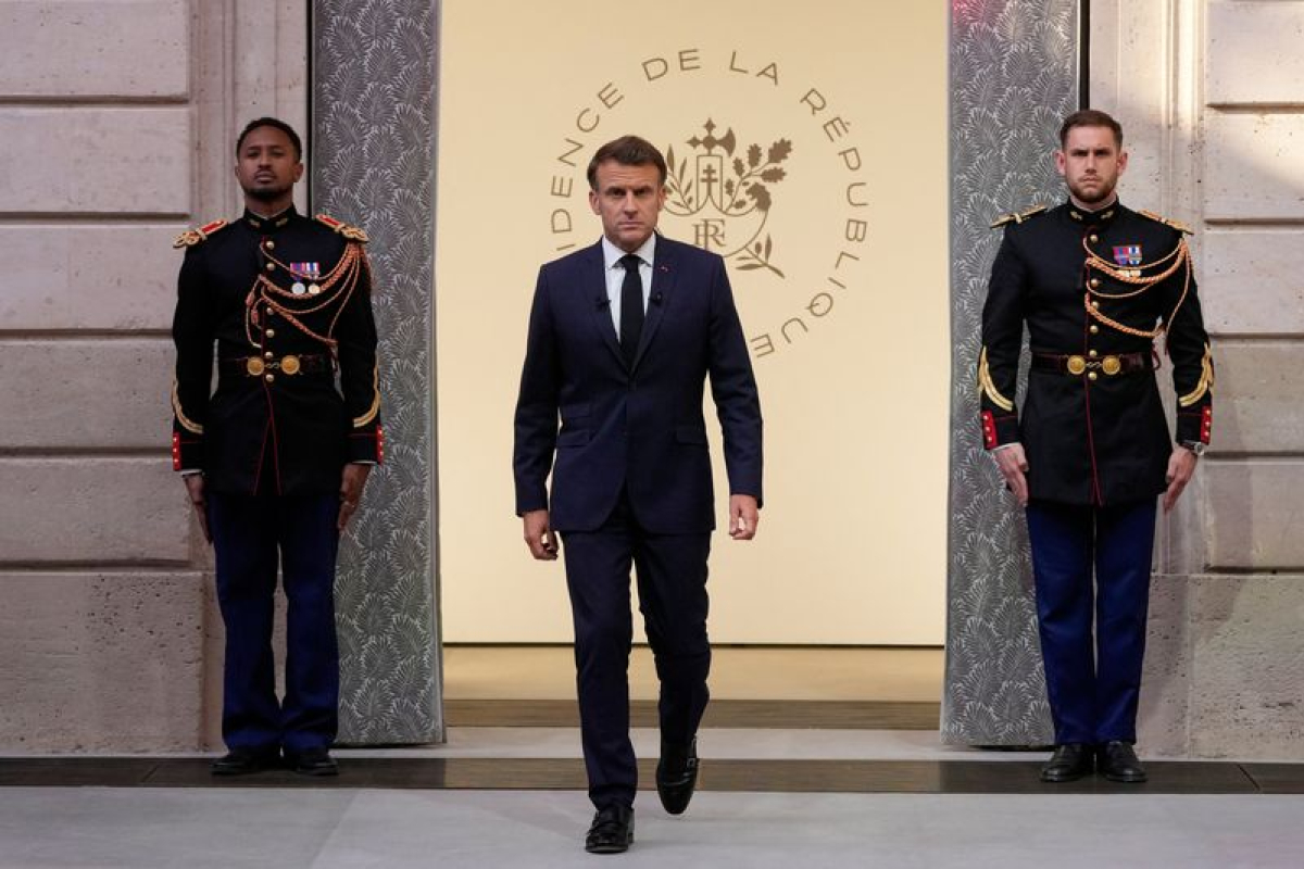 Macron au Groenland pour montrer la fermeté de l'Europe face à Trump - 15/06/2025 à 03:42