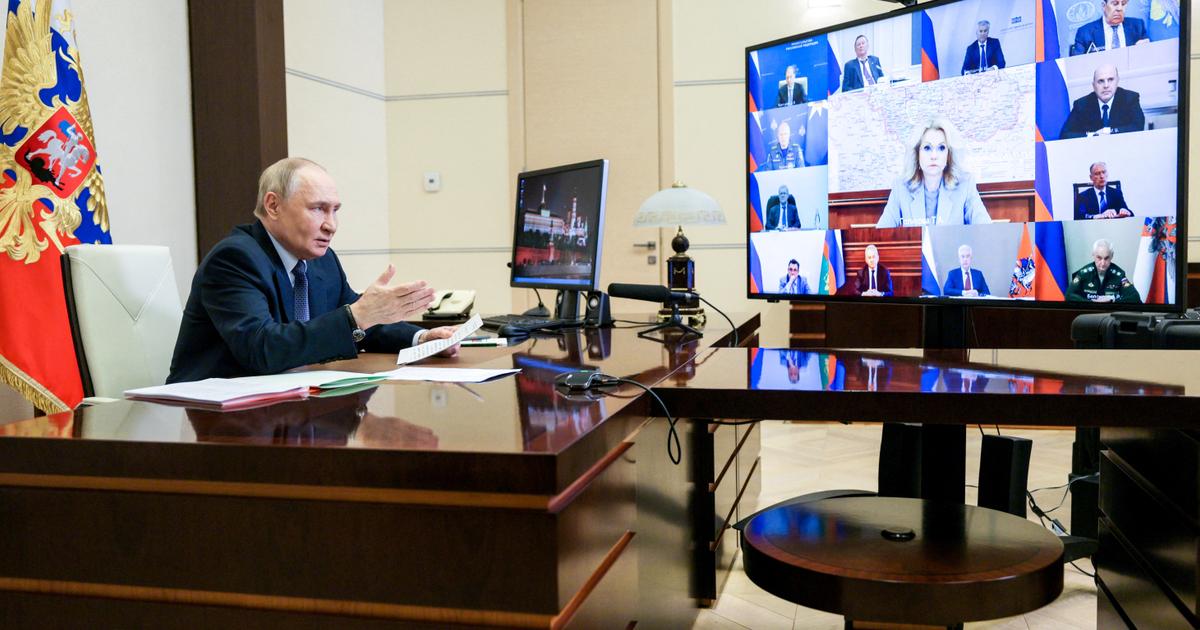 Défié par l’Ukraine, Vladimir Poutine se rabat sur la “défense des valeurs traditionnelles”