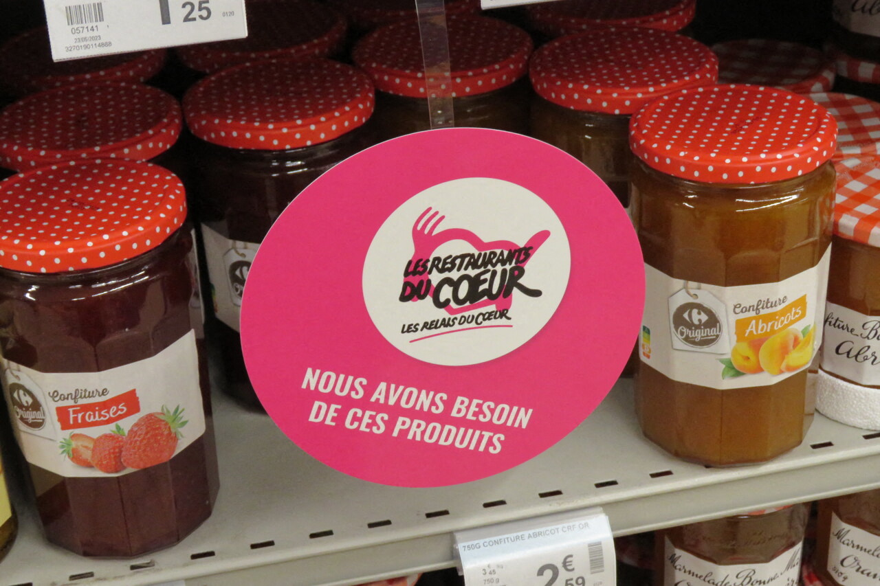 l'association fait trop appel aux dons