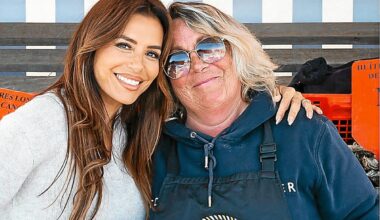 « Elle a dégusté une bonne douzaine d’huîtres » : l’actrice américaine Eva Longoria en visite surprise... sur le marché de Cancale