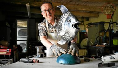 « Je n’ai peur de rien, je m’attaque à tout » : à Ergué-Gabéric, Roger transforme le métal en œuvre d’art