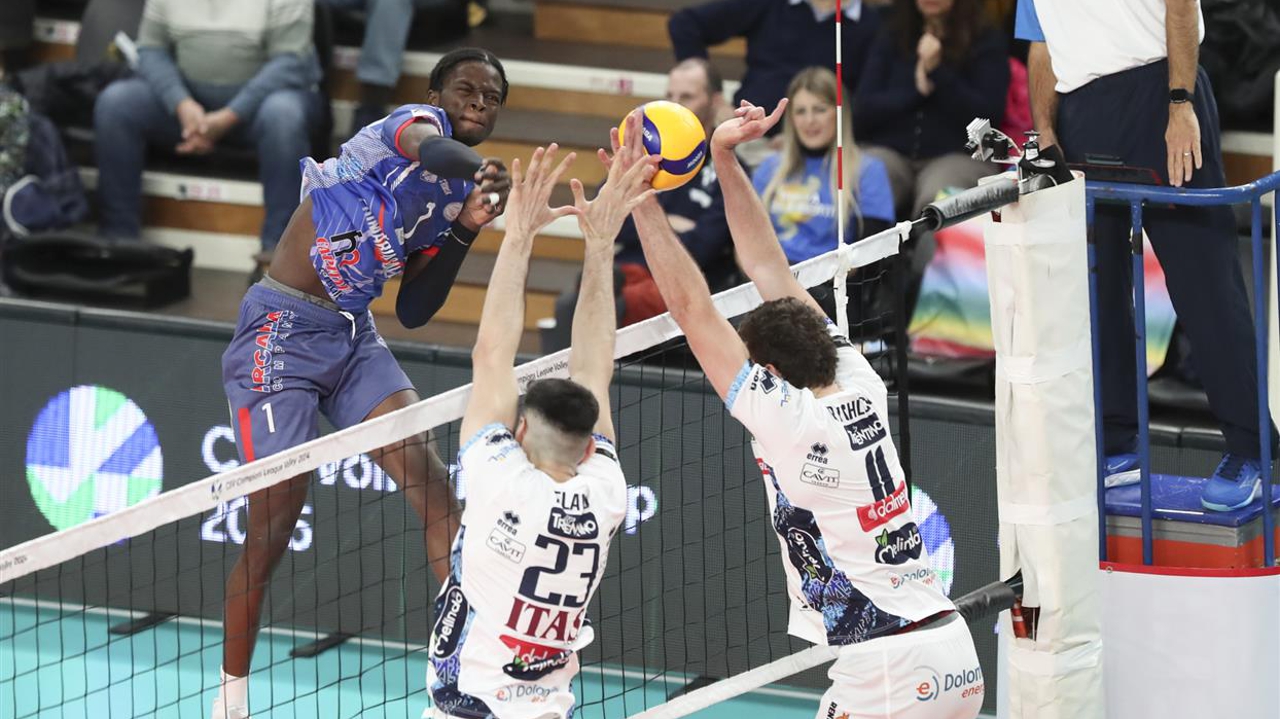Yaoussia Kavogo rejoint le Tours VB