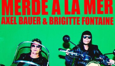 « Merde à la mer » : le nouveau et détonnant clip de Brigitte Fontaine