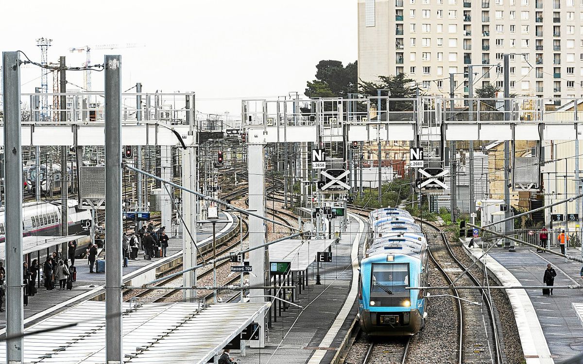 Toujours plus de monde en gare : le succès fou du train pour aller travailler à Rennes