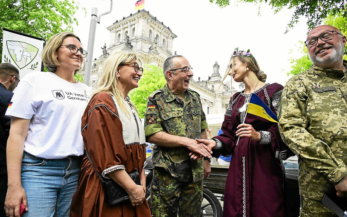 Jour des vétérans : l’Allemagne réapprend à aimer son armée, pressée de recruter