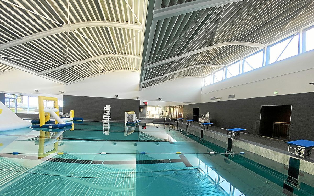 54 m de toboggan, espace bien-être… Une nouvelle piscine ouvre près de Rennes