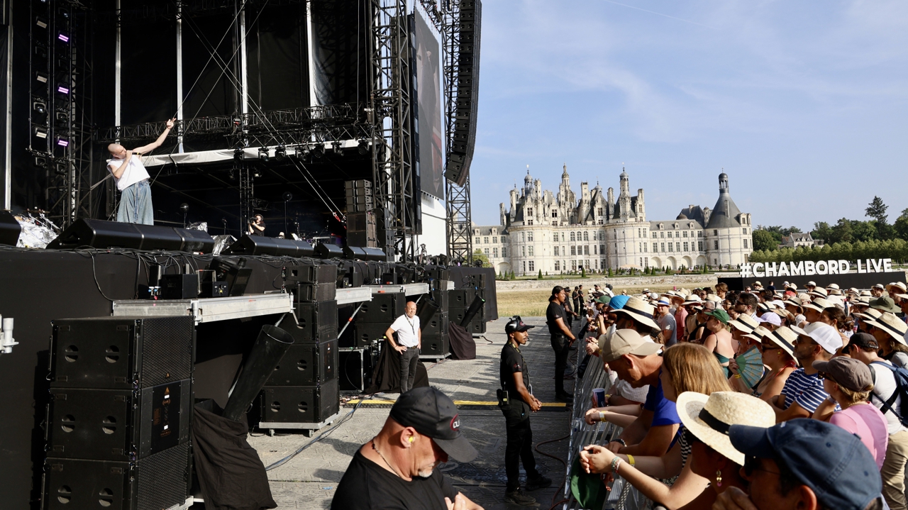 30.000 festivaliers présents au château pour le grand show des Black Eyed Peas