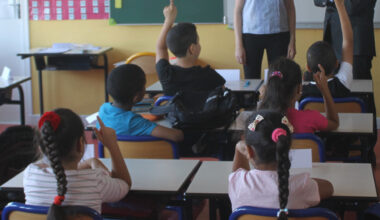 l’académie de Lyon permet aux élèves de rester chez eux