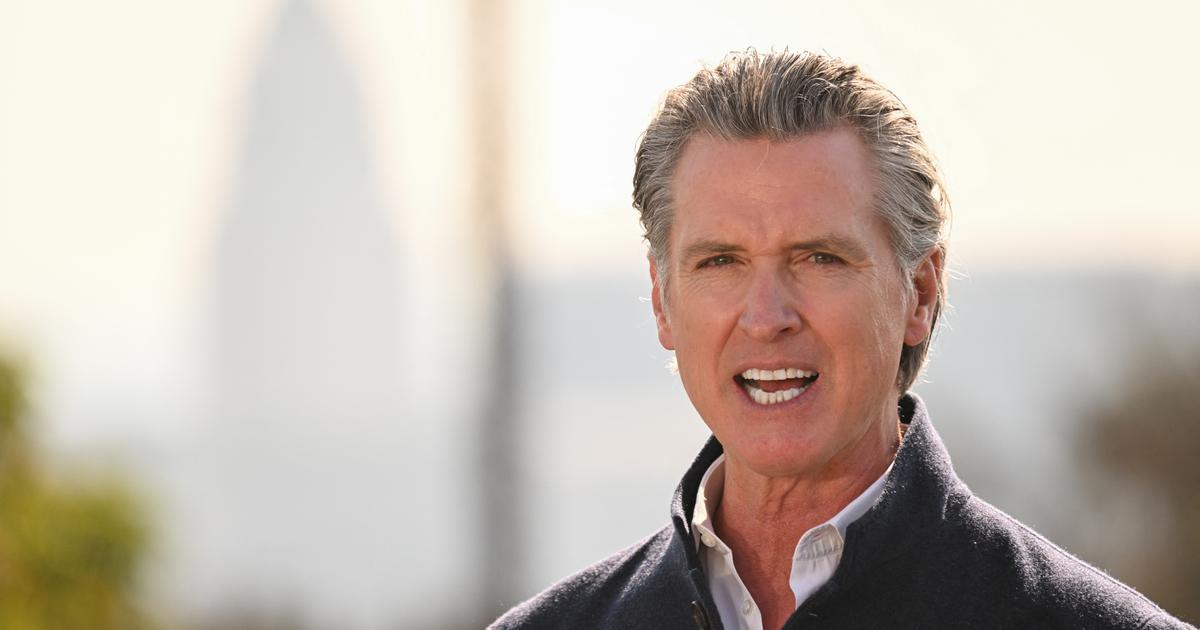 le gouverneur californien Gavin Newsom accuse Donald Trump de menacer la démocratie américaine