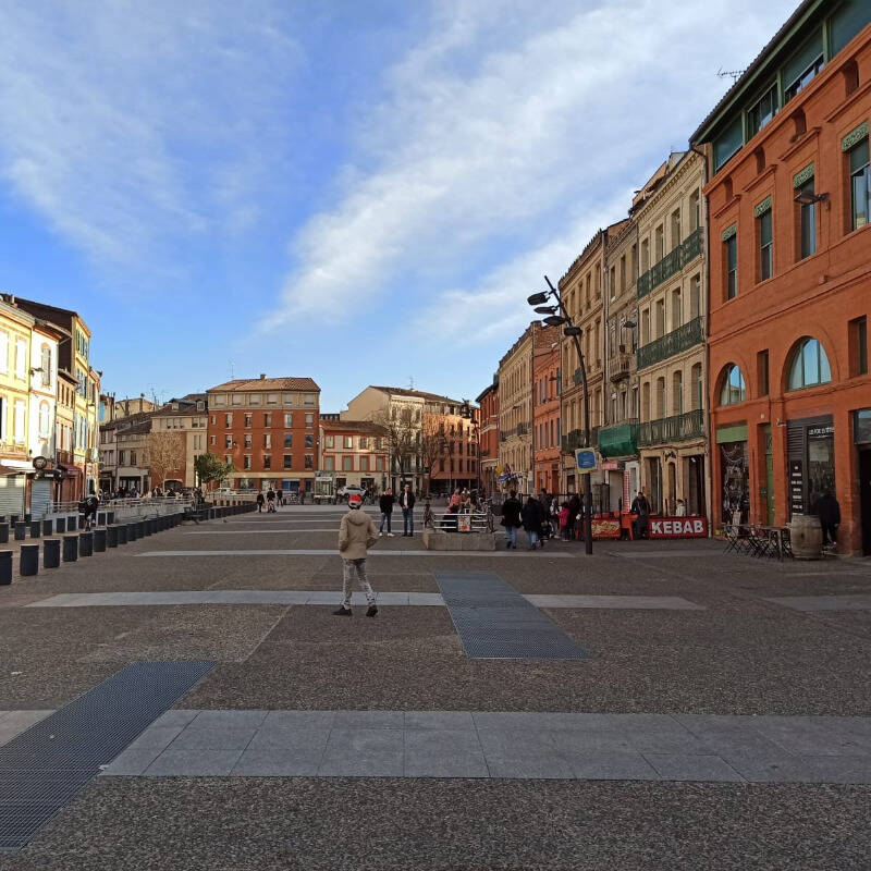 Place Arnaud Bernard à Toulouse