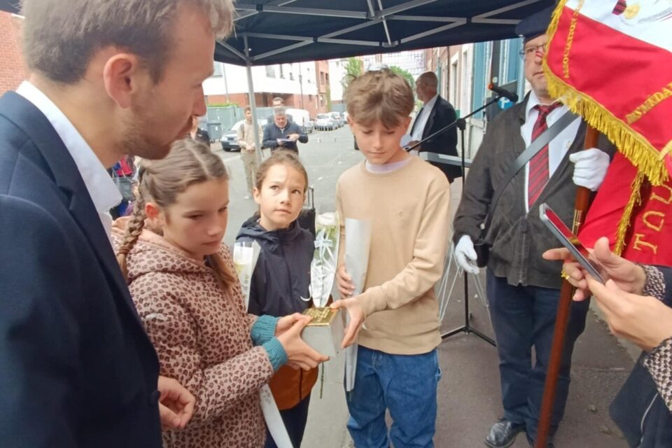 pavés stolpersteine roubaix résistants