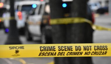 Kidnappée, une femme est libérée après avoir laissé un mot « aidez-moi » dans des toilettes