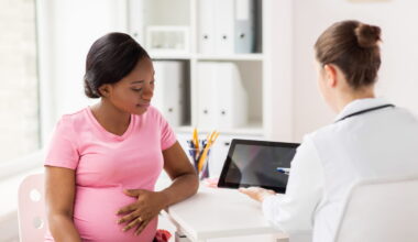 Toutes les femmes enceintes devront désormais faire le dépistage de cette maladie grave