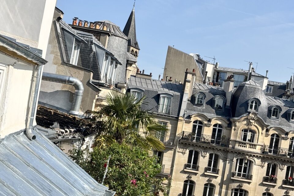 Trois jours après l'incendie d'appartement du samedi 31 mai 2025, des stigmates étaient encore visibles.