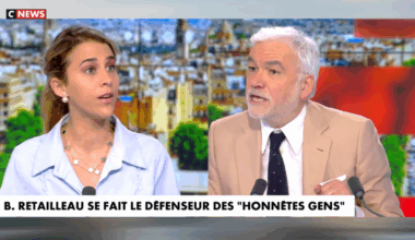 Pascal Praud se fait tirer les oreilles par Sarah Saldmann, le dé ...